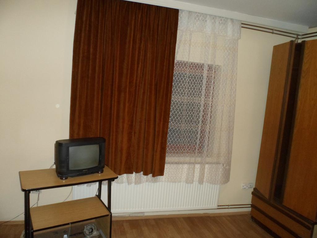 Hostel Olimpik Νεγκοτίν Δωμάτιο φωτογραφία